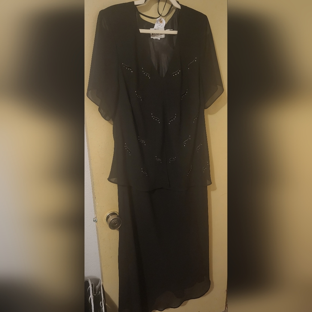 Black Dress Plus Size